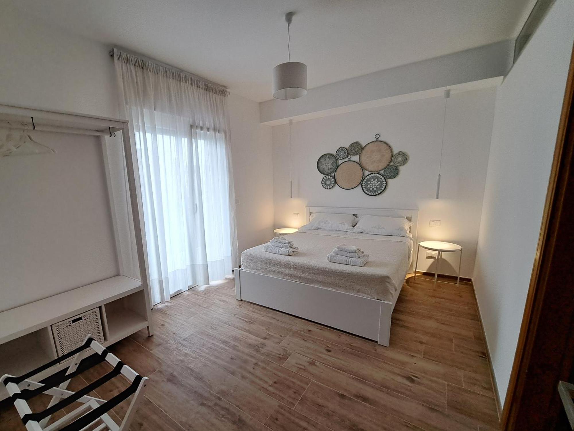 Annamarea Apartment โมโนโปลี ภายนอก รูปภาพ